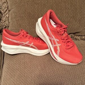 Ladies ASICS  Sonic Blast   Sz 7.5 LNC